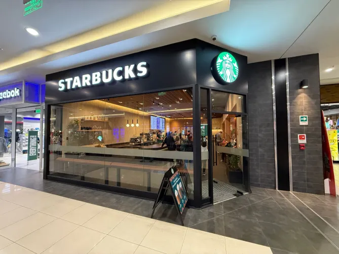 frontis starbucks cenco florida